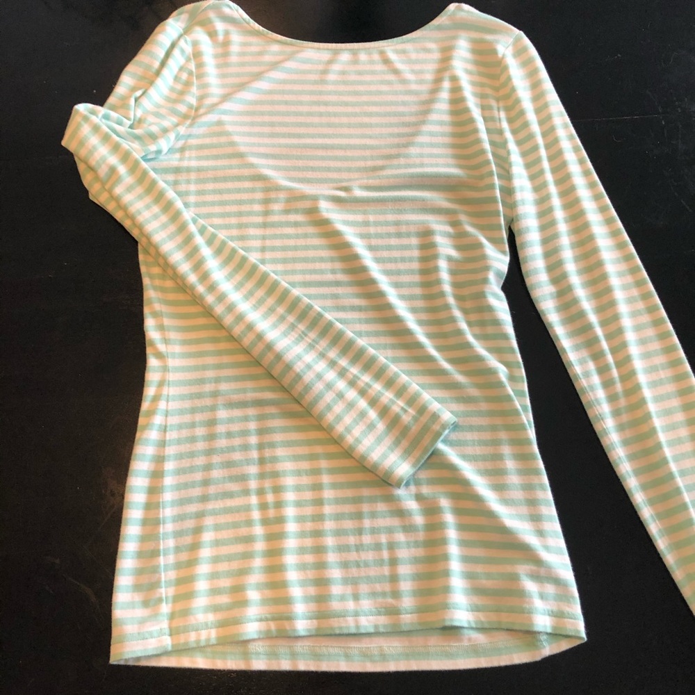 Hinge low back long sleeve